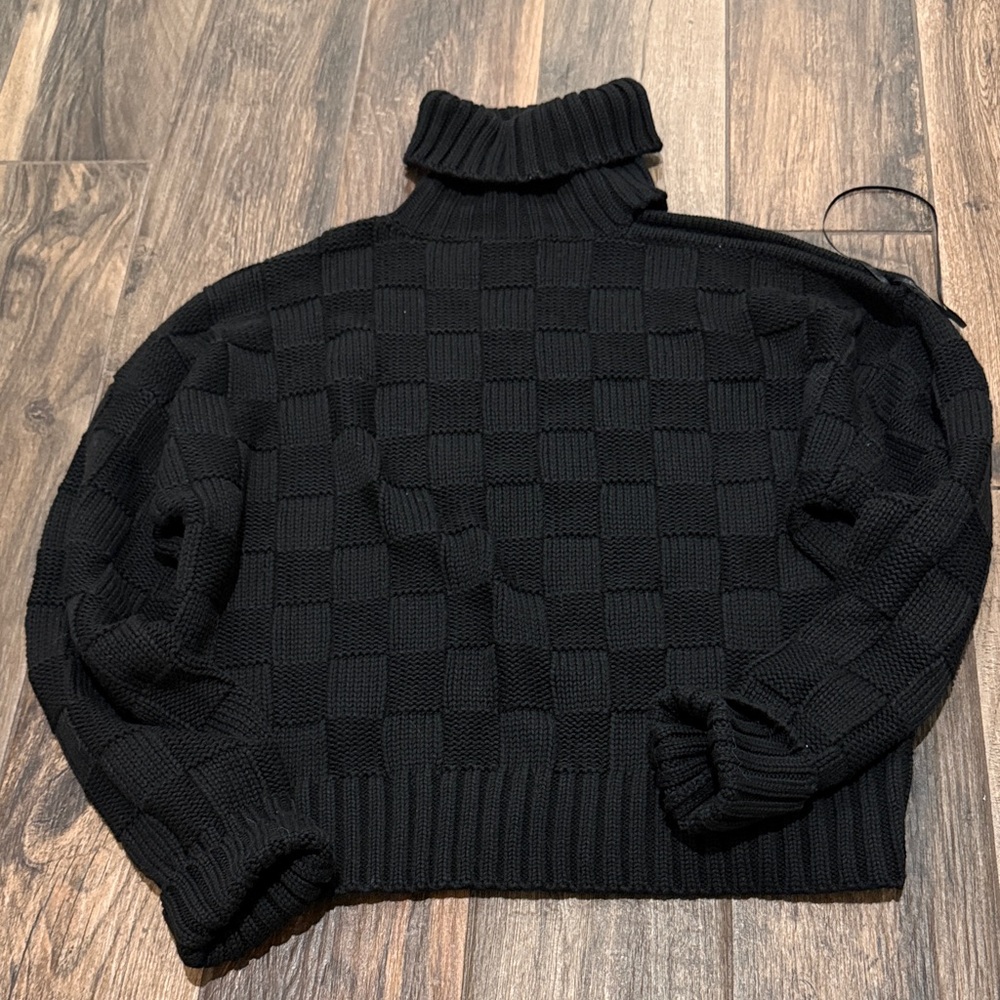 ASTR one cold shoulder sweater